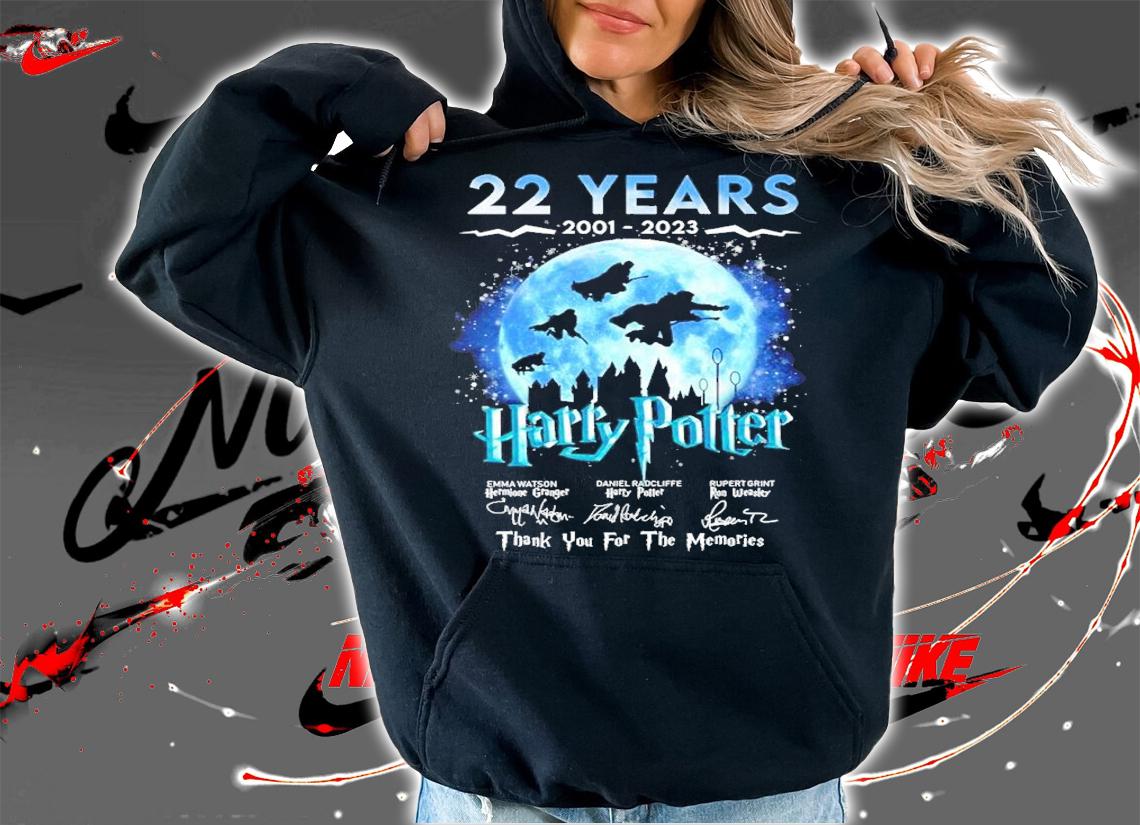22 Years 2001-2023 Harry Potter Signatures Thank You For The Memories Shirt t-shirt hoodie