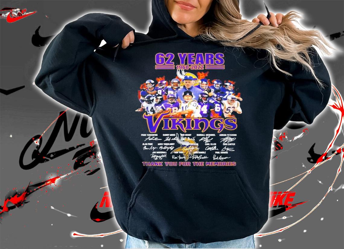 62 Years 1960-2022 Minnesota Vikings Signatures Thank You For The Memories Shirt t-shirt hoodie