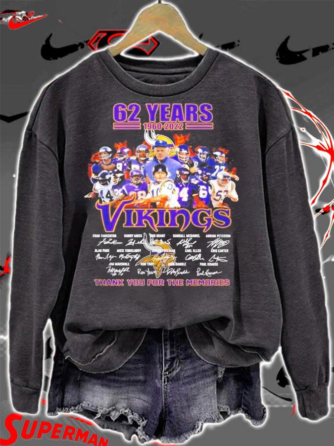 62 Years 1960-2022 Minnesota Vikings Signatures Thank You For The Memories Shirt t-shirt sweatshirt