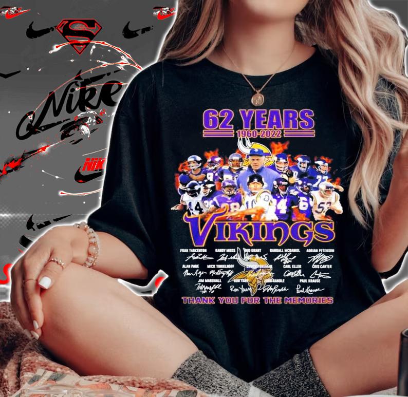 62 Years 1960-2022 Minnesota Vikings Signatures Thank You For The Memories Shirt t-shirt woman shirt