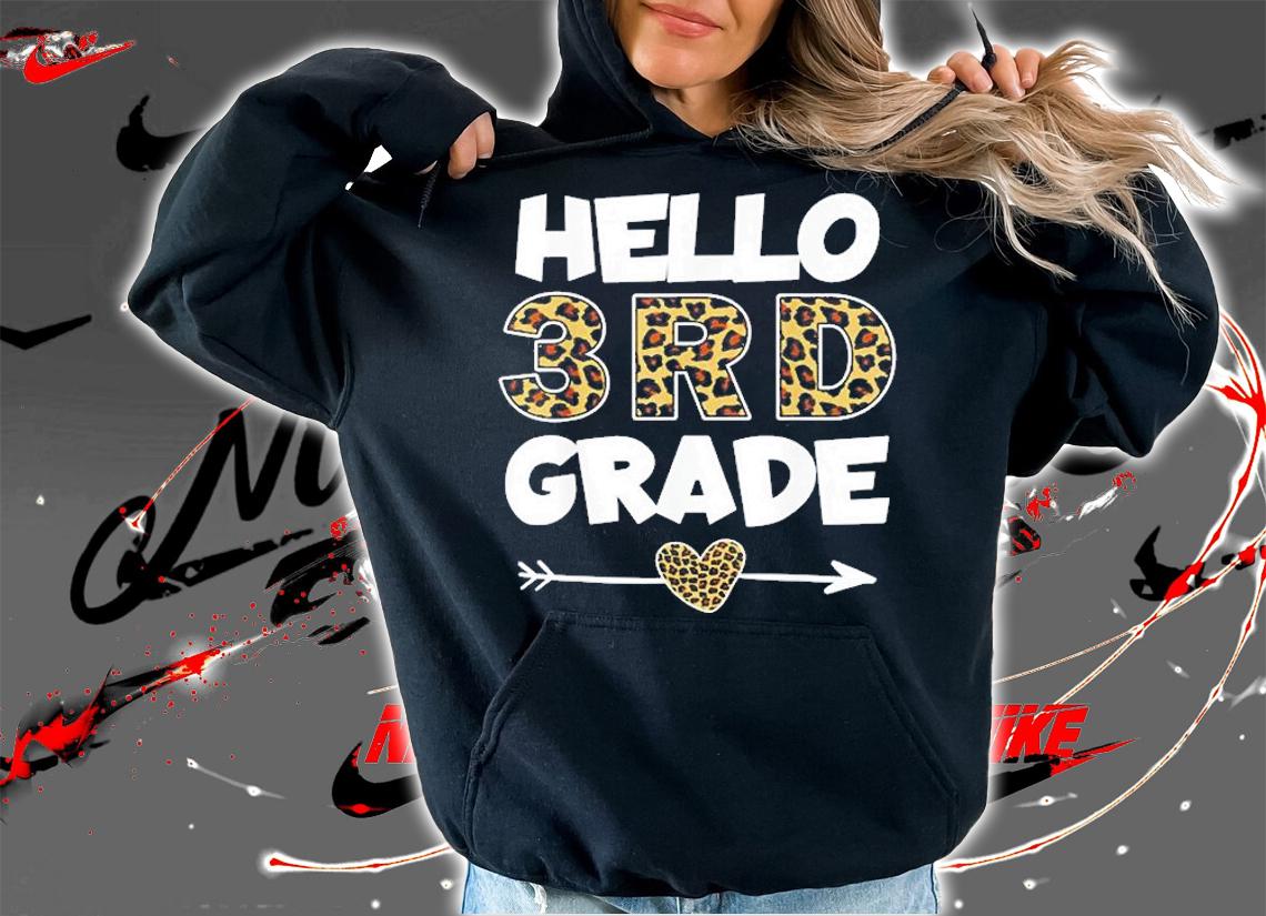 Hello 3rd Grade Leopard Print Third Grade Teacher Kids Gift T-Shirt t-shirt
