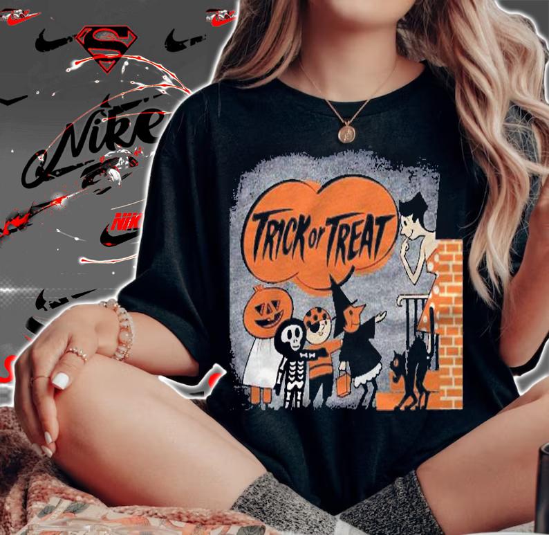 Vintage Halloween Trick Or Treaters Classic Shirt t-shirt woman shirt