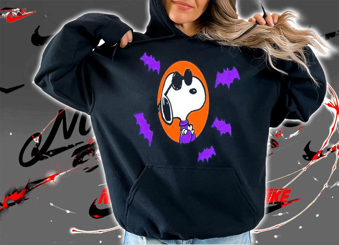 Snoopy and Bats Halloween T-shirt t-shirt