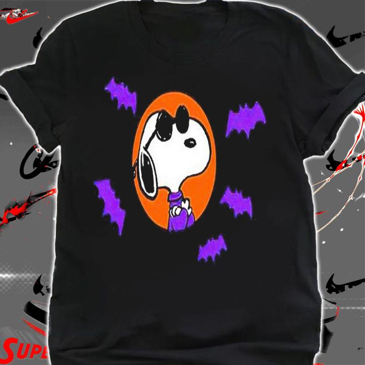 Snoopy and Bats Halloween T-shirt t-shirt
