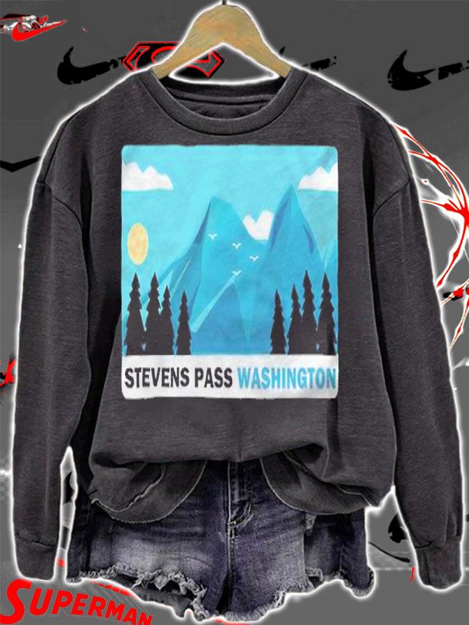 Stevens Pass Mountains Washington T-shirt sweatshirt