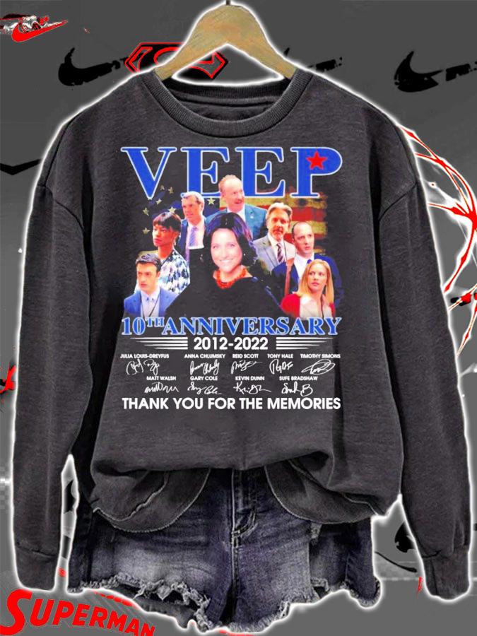 Veep 10th anniversary 2012 2022 signatures t-shirt sweatshirt