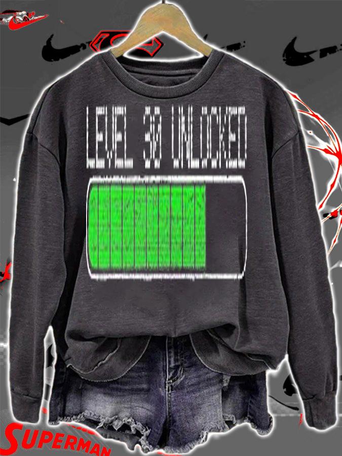 30Th Birthday Level Unlocked Loading Vintage Gamer T-Shirt sweatshirt
