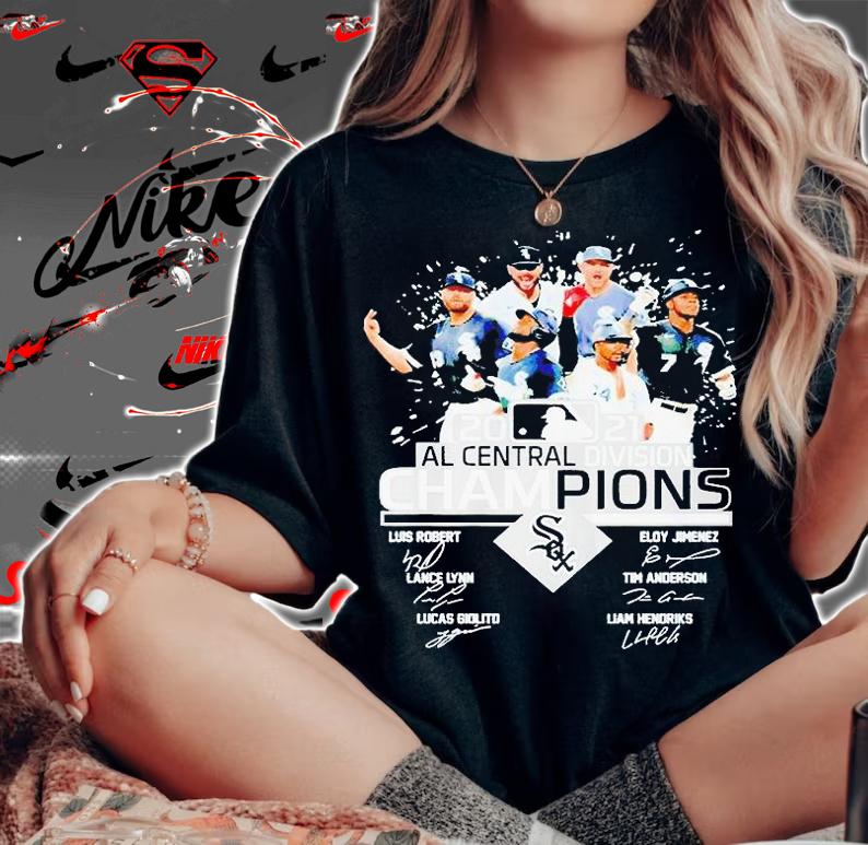 Al Central Division 2021 Champions Chicago White Sox signatures T-shirt woman shirt