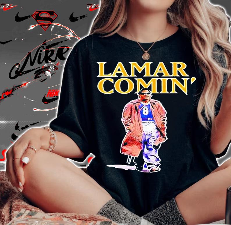Lamar Jackson Lamar comin T-shirt woman shirt