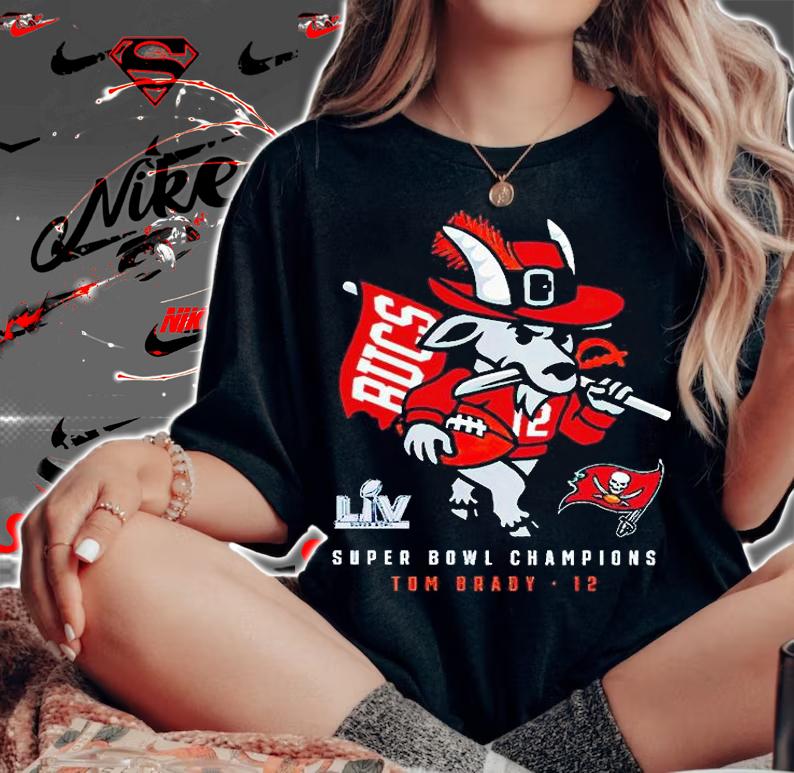 Tom Brady Tampa Bay Buccaneers Goat 12 Super Bowl Champions T-shirt