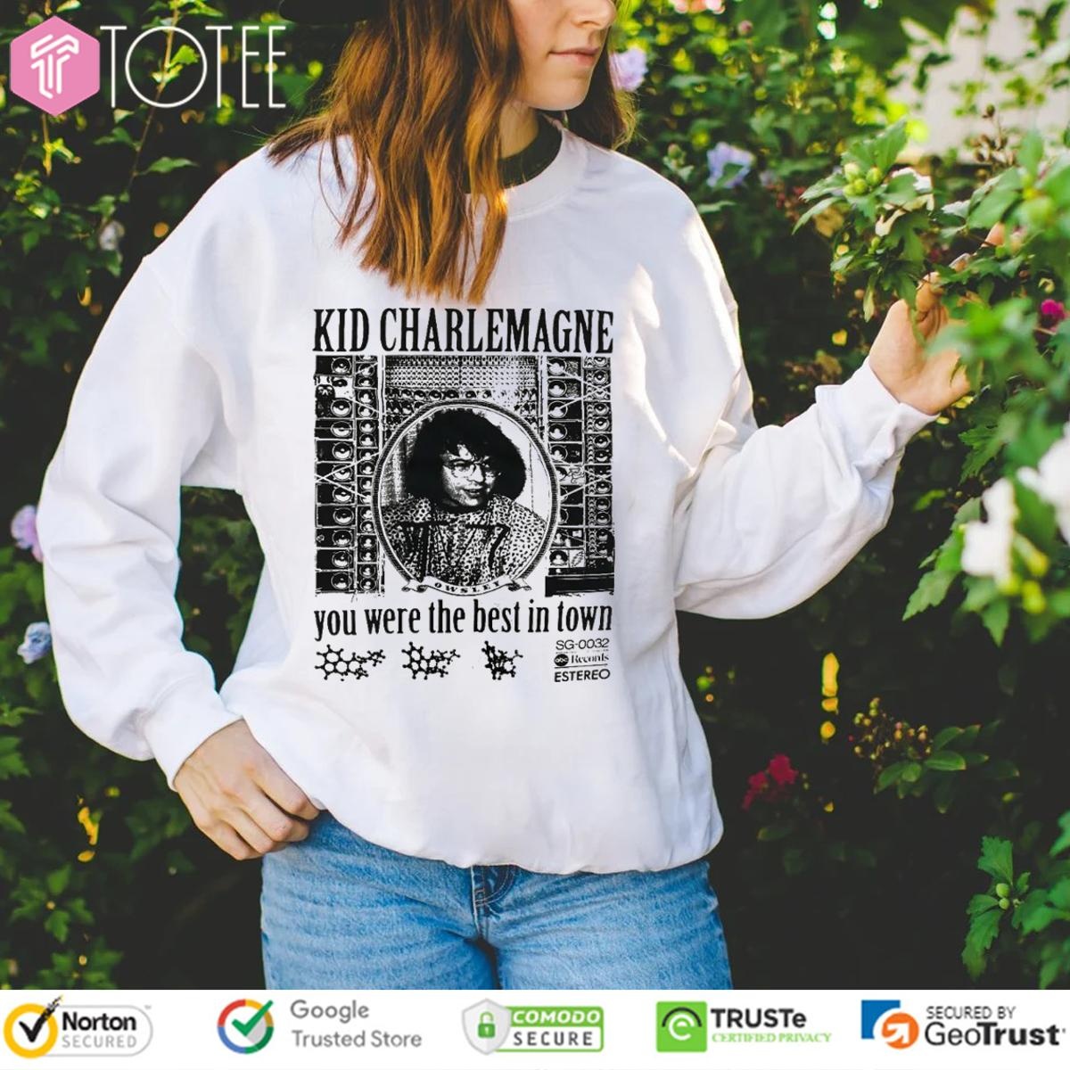 Sweatshirt
